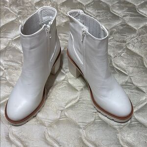 New White Pierre Dumas Ankle Boots